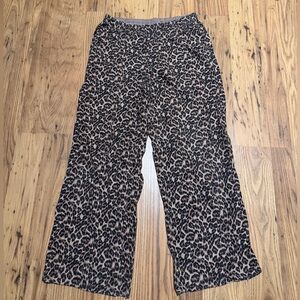 Aerie Beige Leopard Print Pants